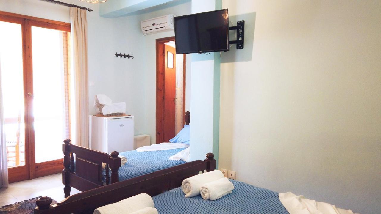 Fistiki Rooms Agia Marina  Eksteriør bilde